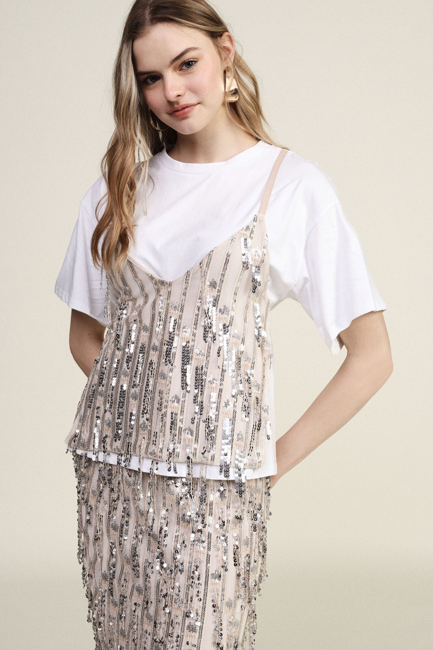 Top Con T-Shirt E Dettagli Decorativi A Strati Dixie