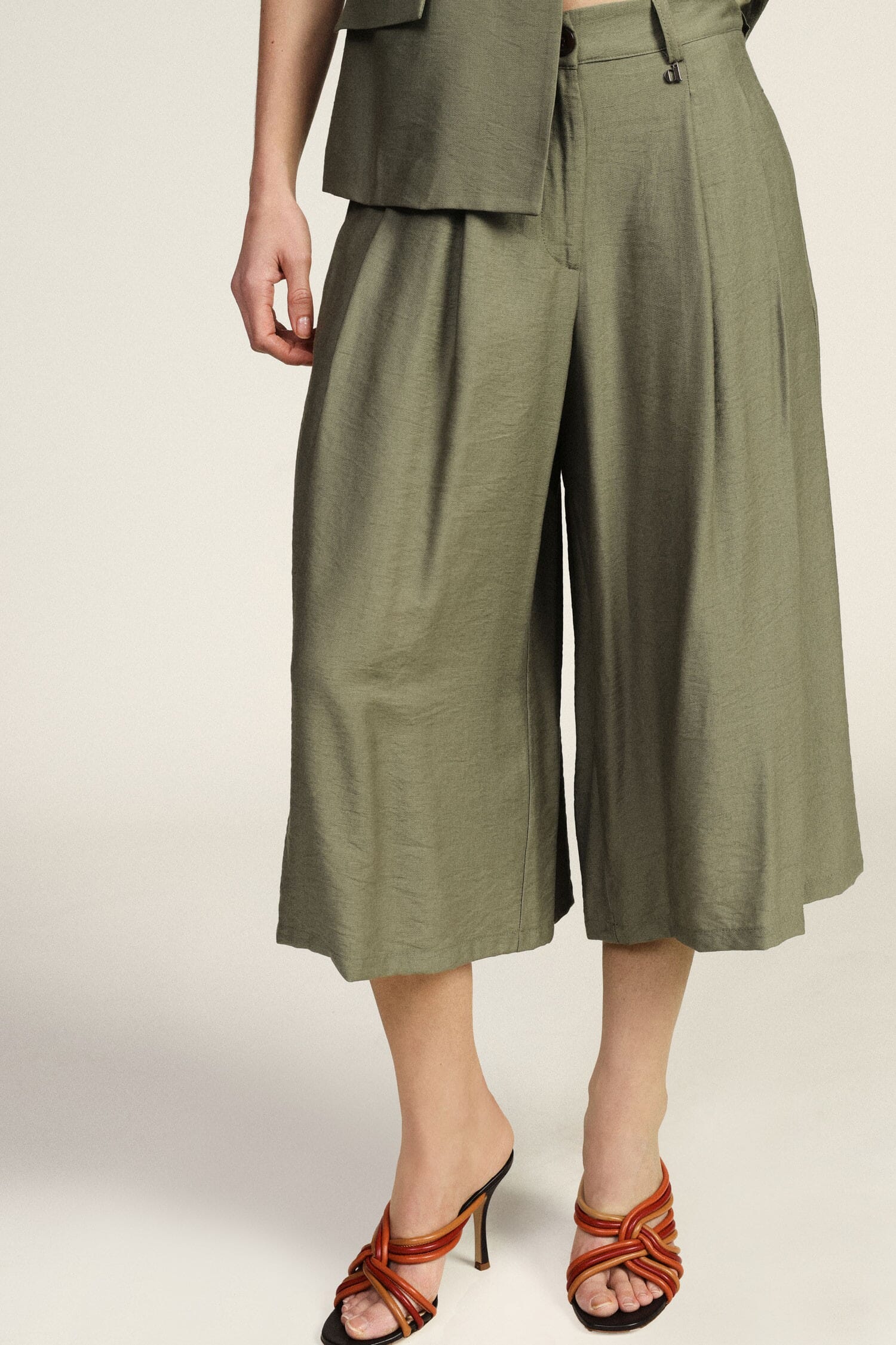 Dixie Soft Pleated Trousers
