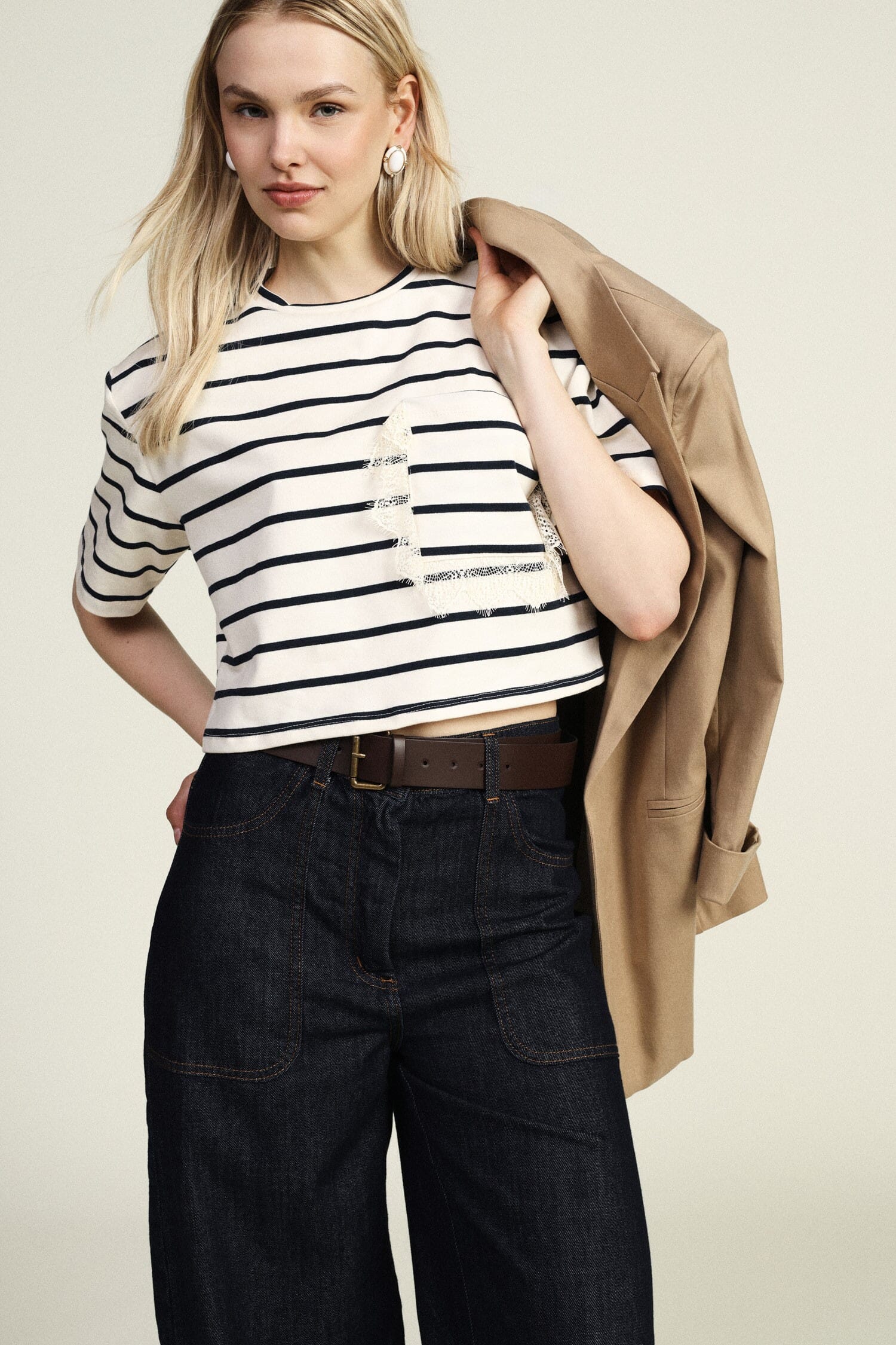 T-Shirt A Righe Cropped Con Tasca E Bordo Sfrangiato Dixie