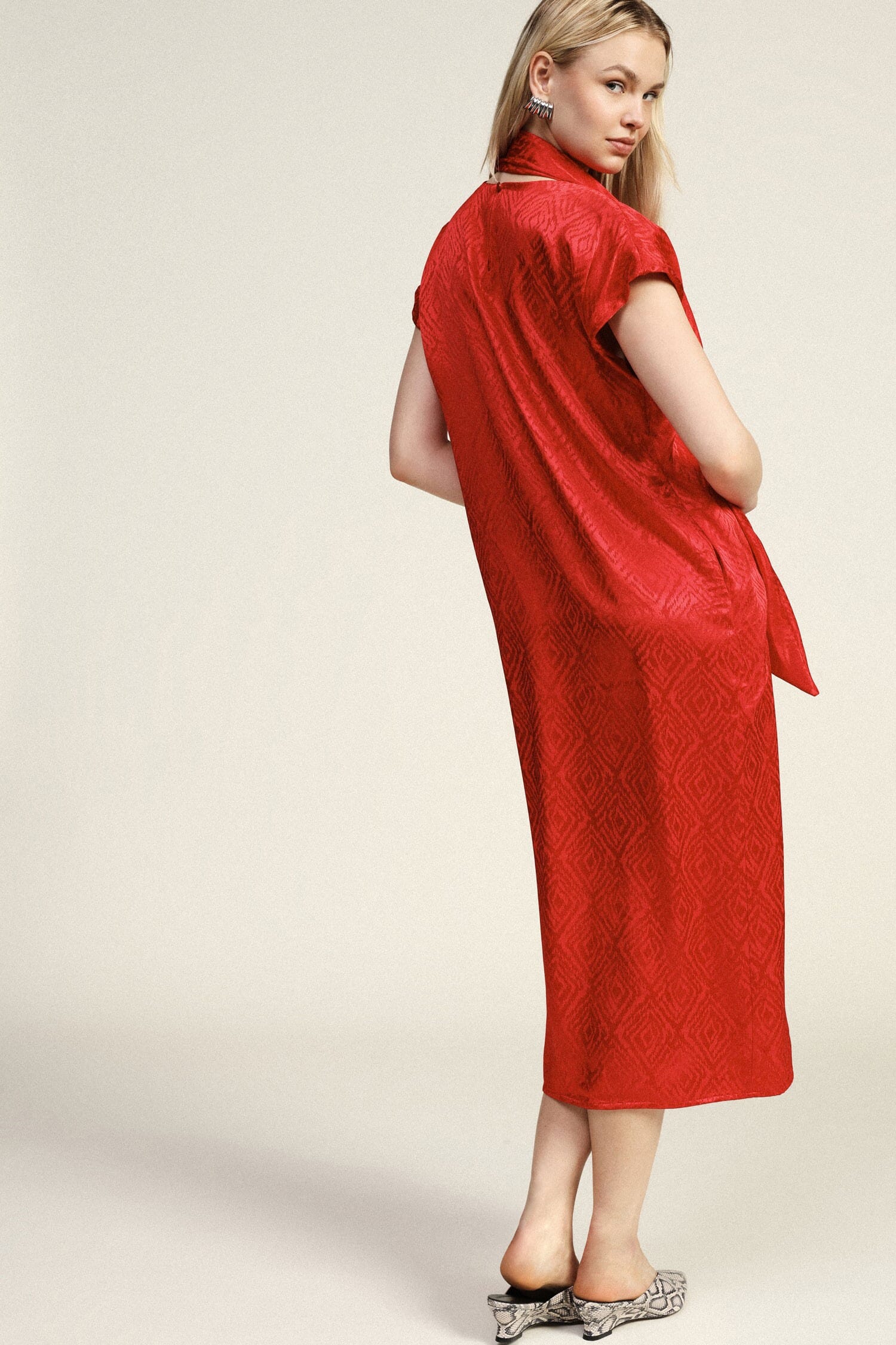 Midi Dress With Draped Collar And Geometric Pattern Dixie