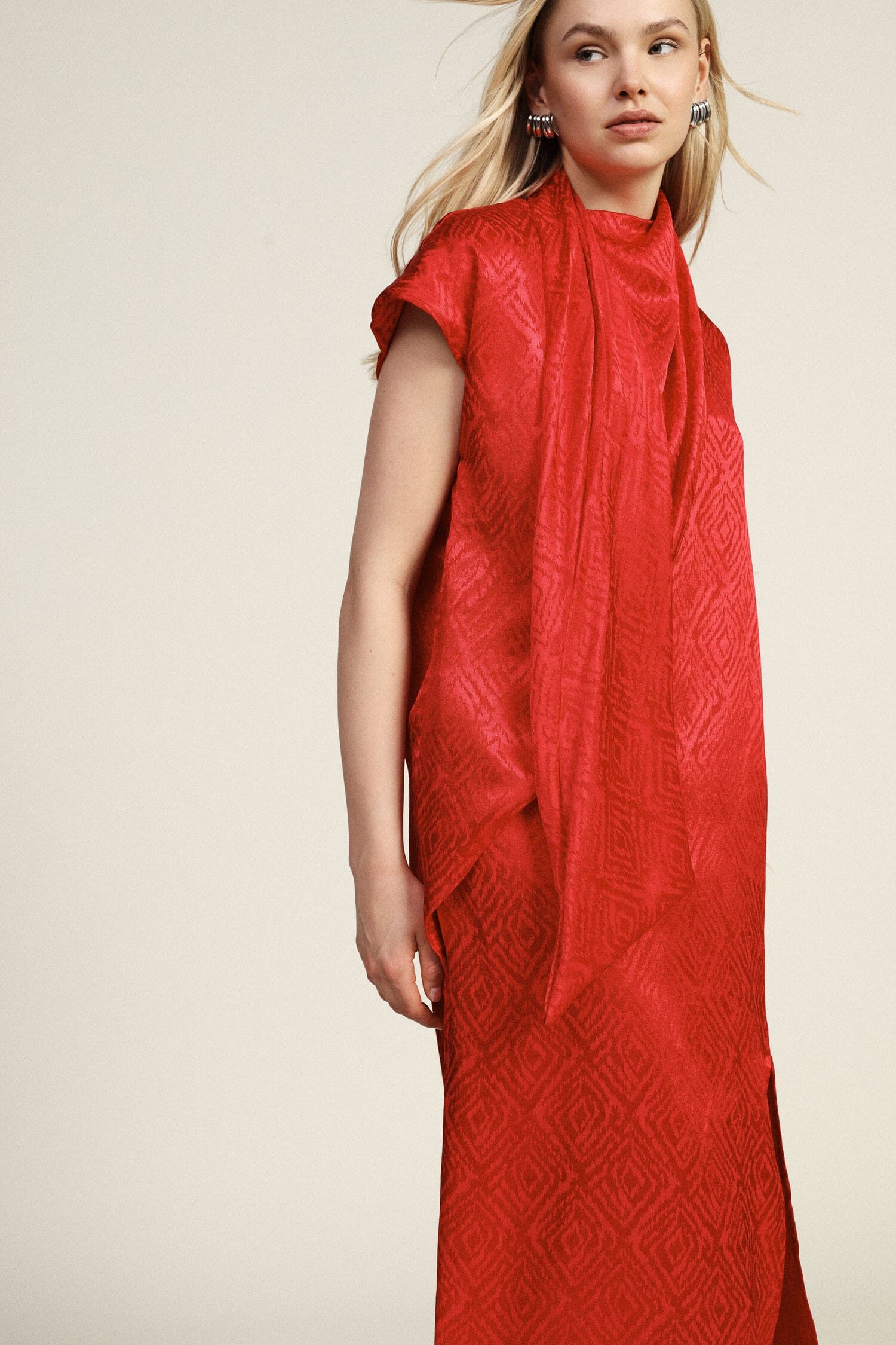 Midi Dress With Draped Collar And Geometric Pattern Dixie