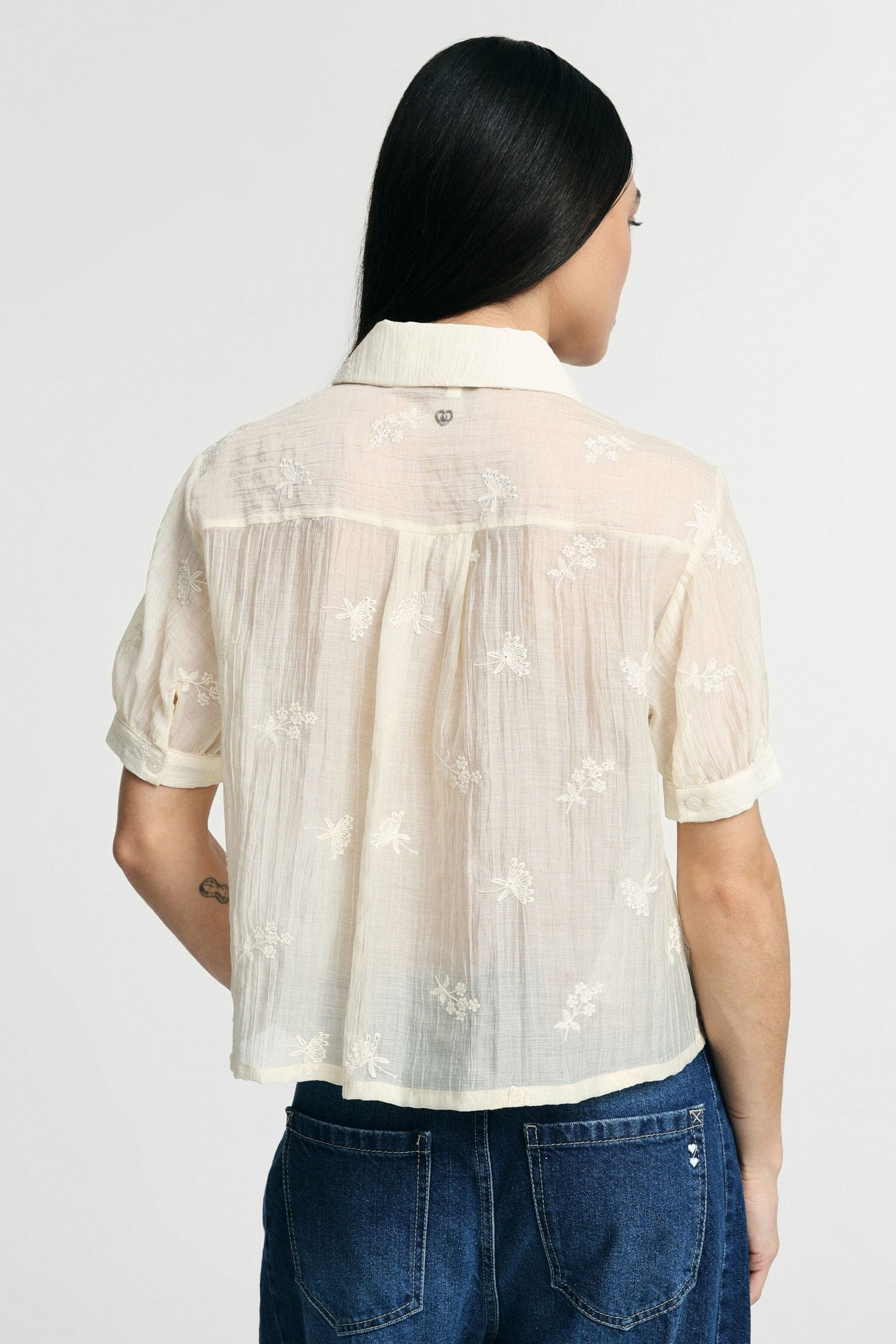 Cropped Shirt With Short Sleeves And Floral Embroidery Please