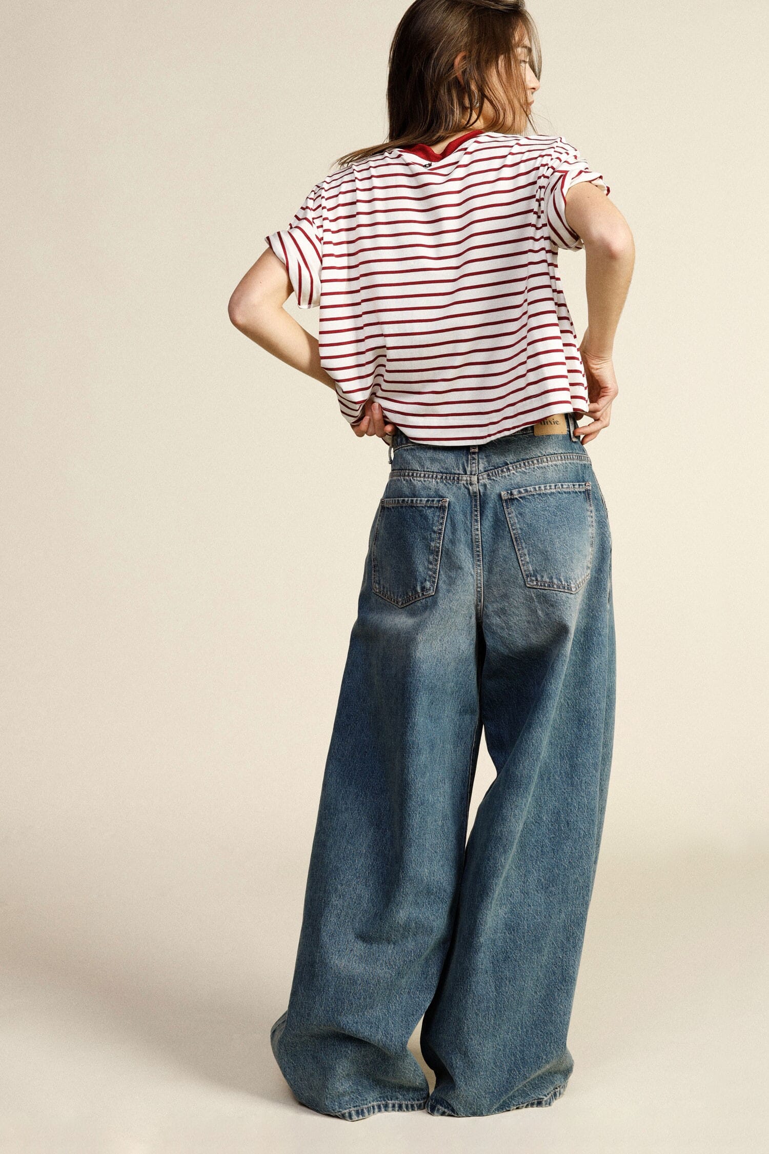 Jeans A Gamba Ampia Con Pinces E Vita Alta Dixie