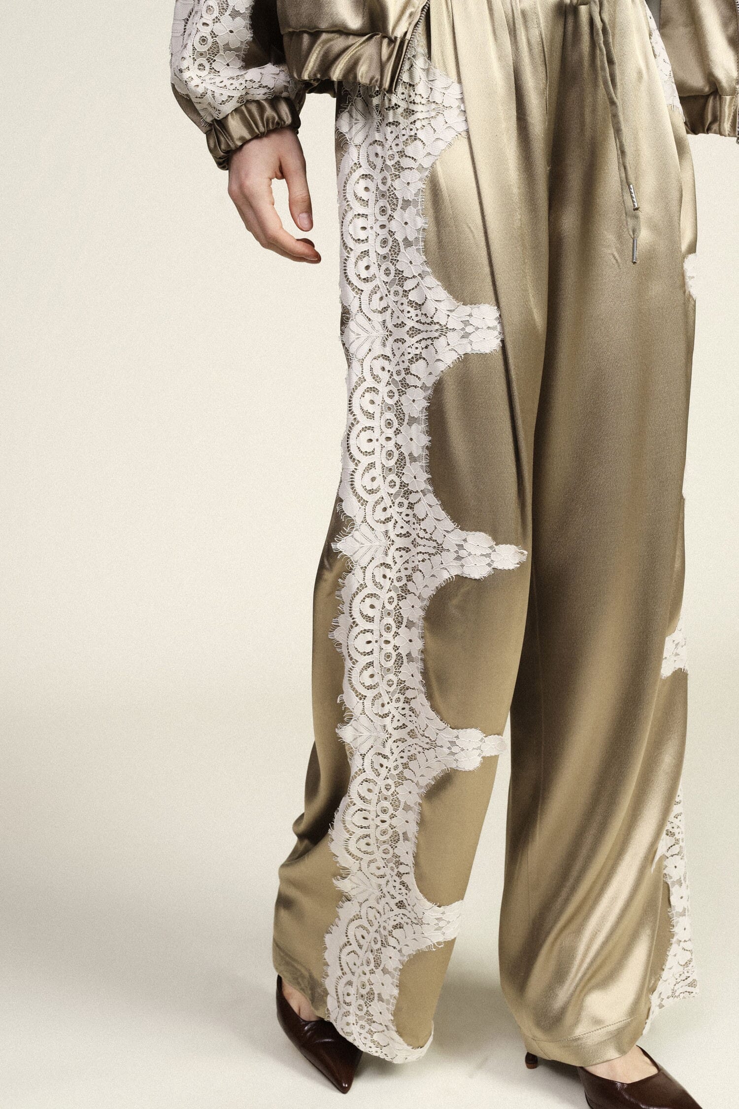 Pantaloni Palazzo Fantasia Con Inserti Ricamati Dixie