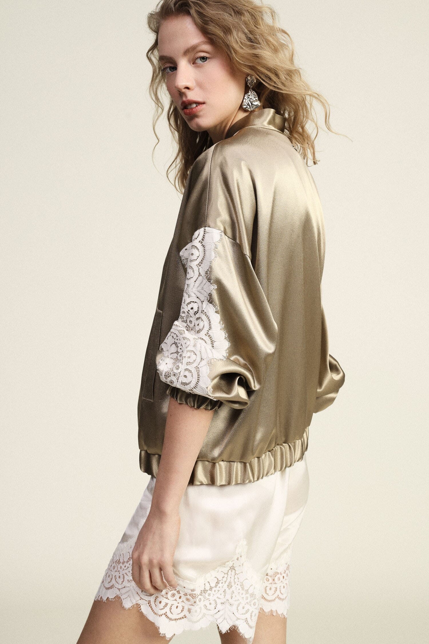 Bomber Con Maniche In Pizzo E Zip Centrale Dixie