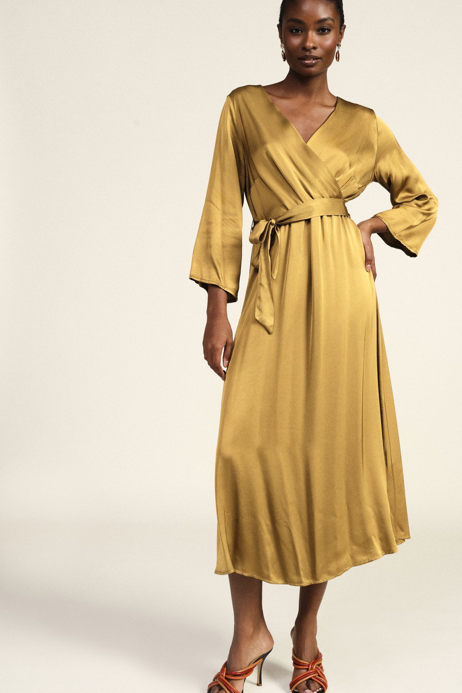 Robe midi avec ceinture croisée Dixie