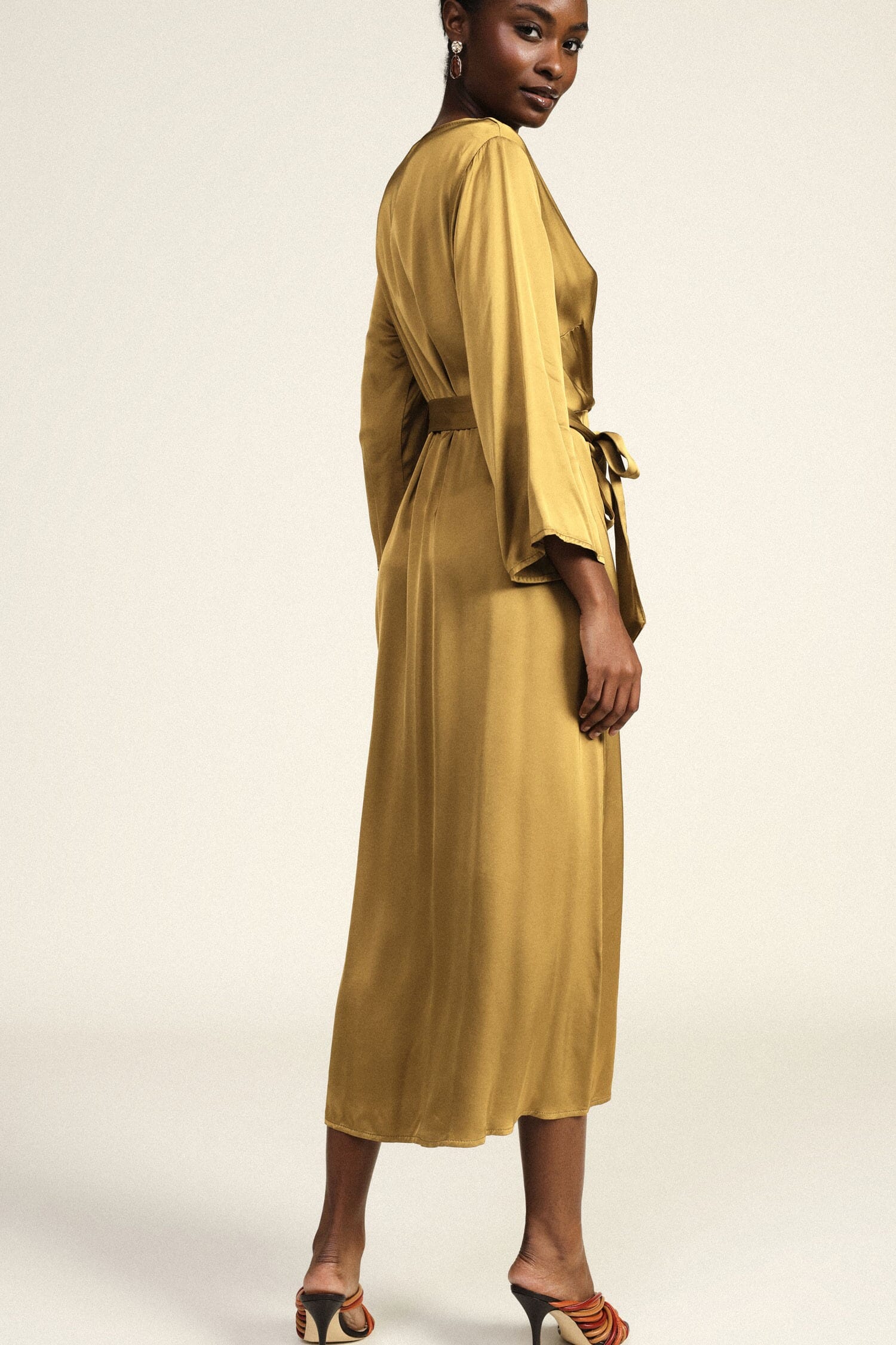 Robe midi avec ceinture croisée Dixie